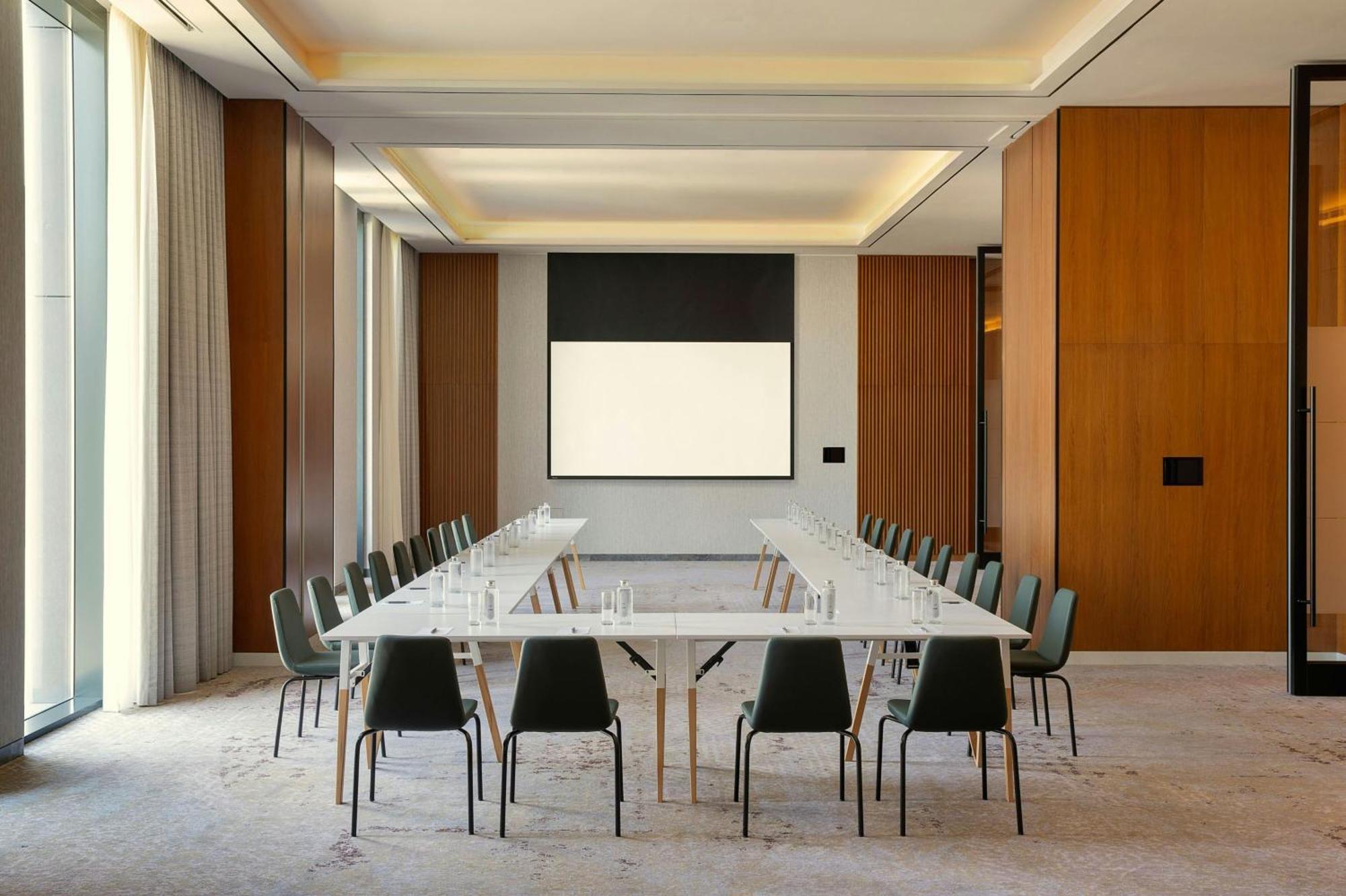 Sheraton Bahrain Hotel Manamah Buitenkant foto